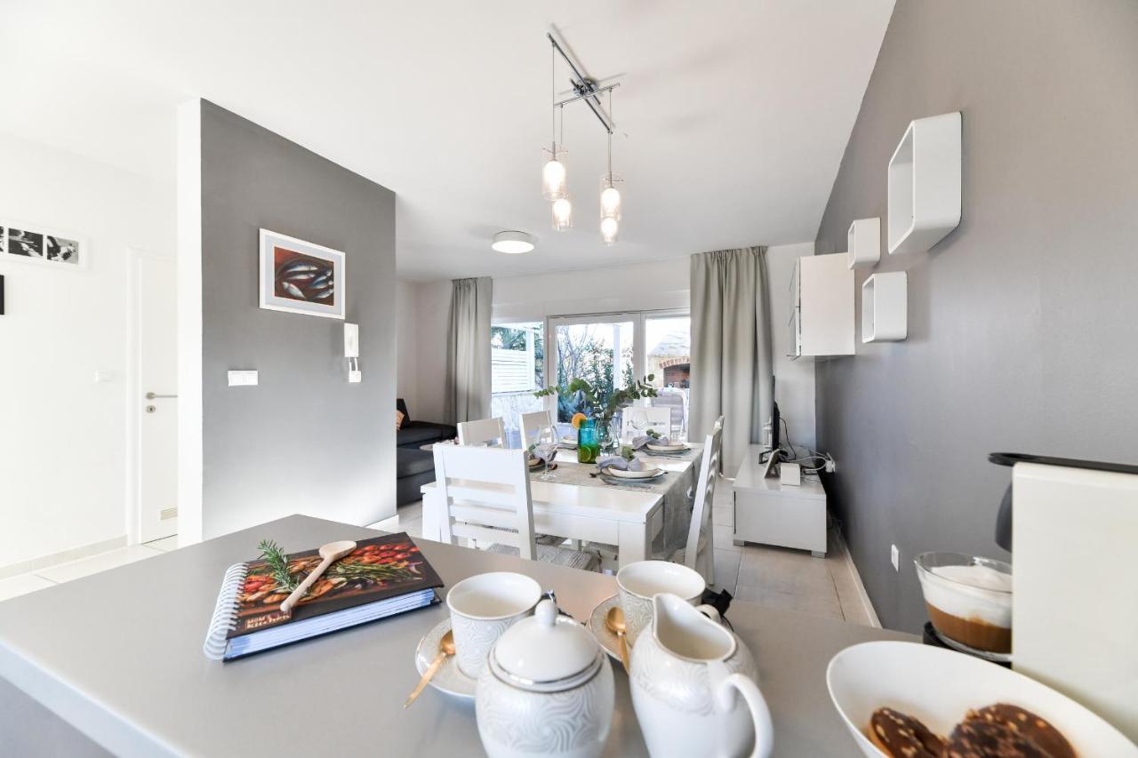 Villa Deluxe Triplex Antea à Sukošan Extérieur photo