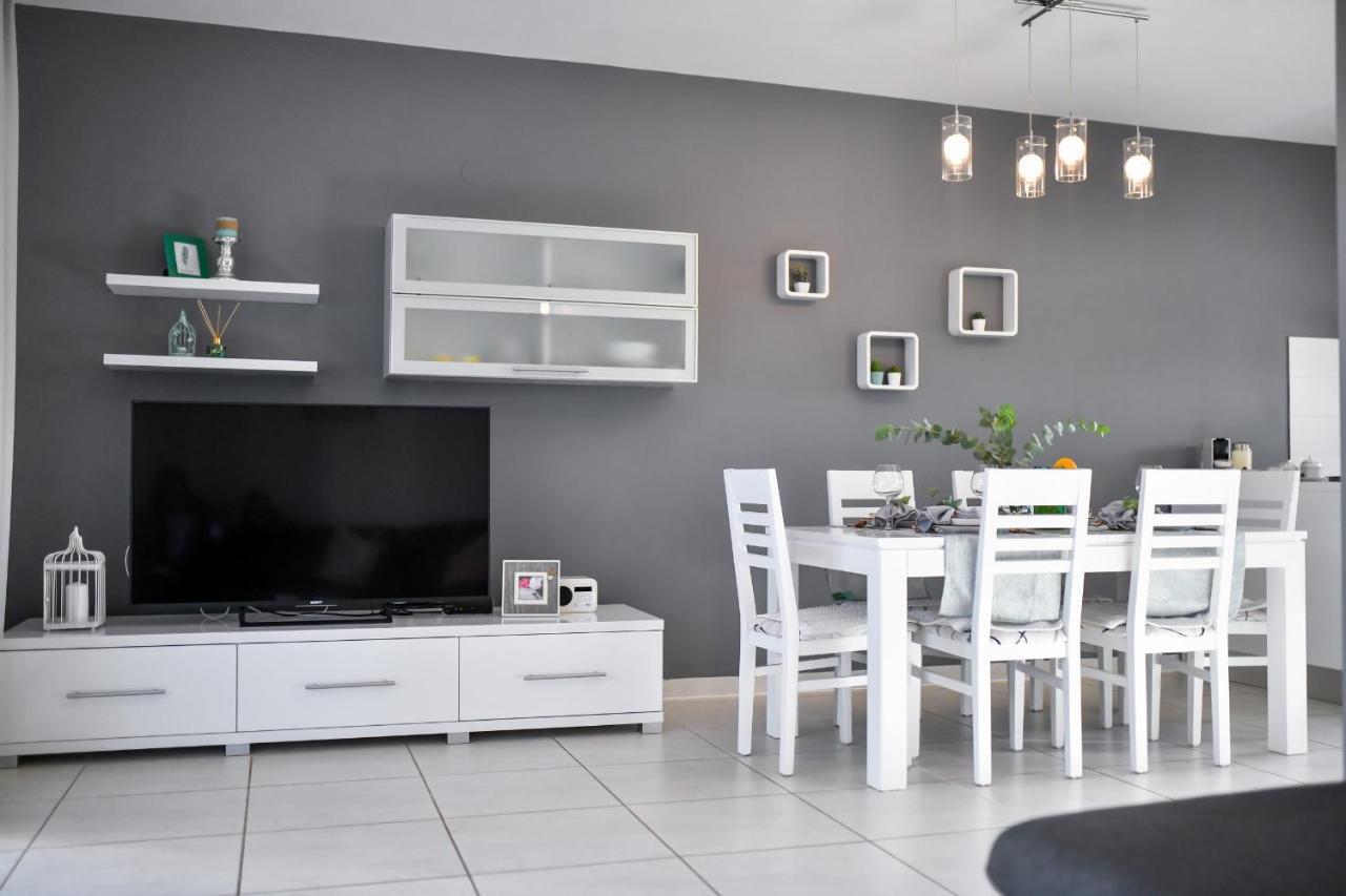 Villa Deluxe Triplex Antea à Sukošan Extérieur photo