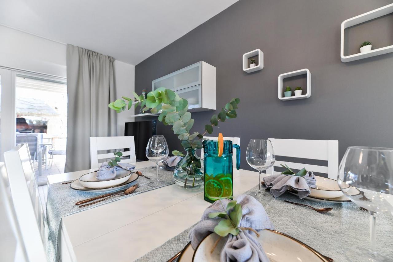 Villa Deluxe Triplex Antea à Sukošan Extérieur photo
